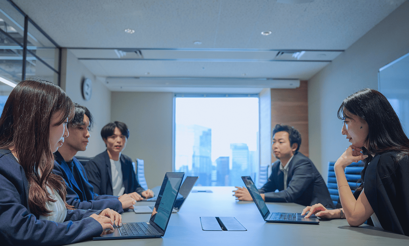 AIについて話し合うチーム